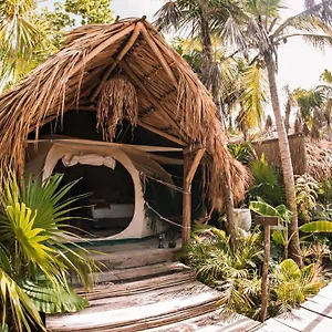 Uman Glamping & Cenote Luxe tent Tulum Pueblo